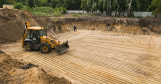 Разработка котлована Лесосибирск, цена от 312 руб./м3.